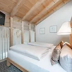 Andy 4 Sterne Superior Aparthotel Jerzens
