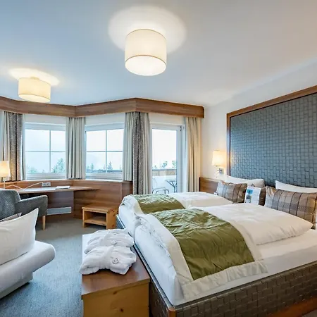 Andy 4 Sterne Superior Aparthotel Jerzens