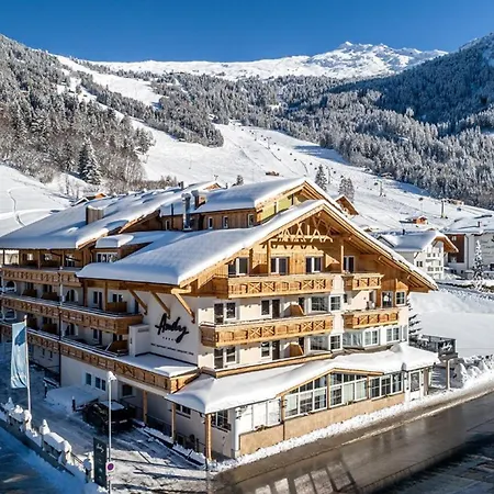 Andy 4 Sterne Superior 公寓式酒店 耶岑斯