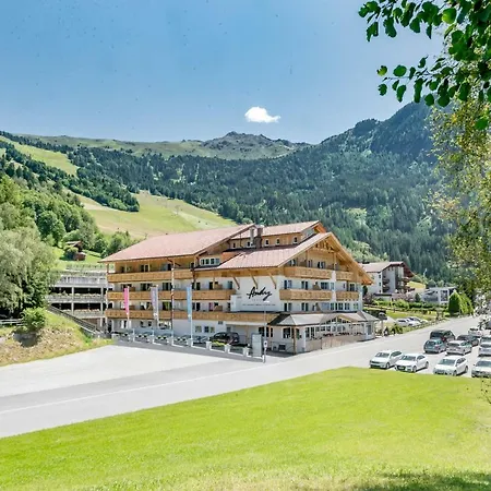 Aparthotel Andy 4 Sterne Superior 4*