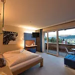 Andy 4 Sterne Superior Apartmanhotel Jerzens